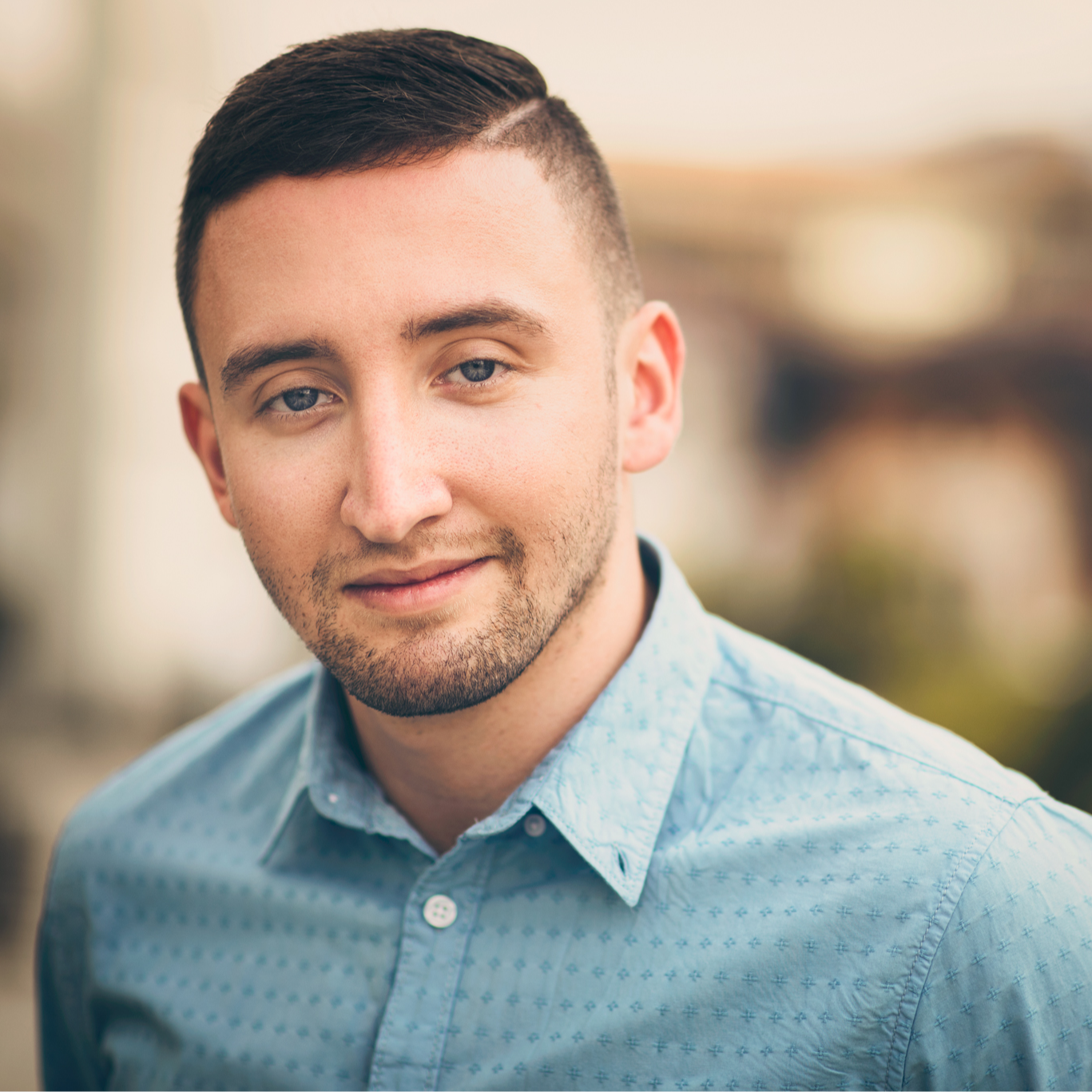 Author profile picture